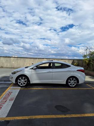 HYUNDAI ELANTRA 1.8 GLS 16V GASOLINA 4P AUTOMÁTICO